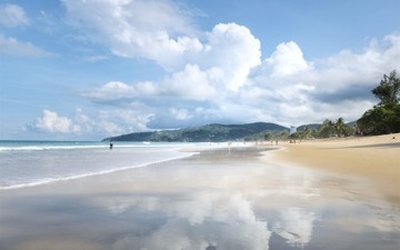 Beach-sea-clouds-Phuket-Thailand_2560x1600